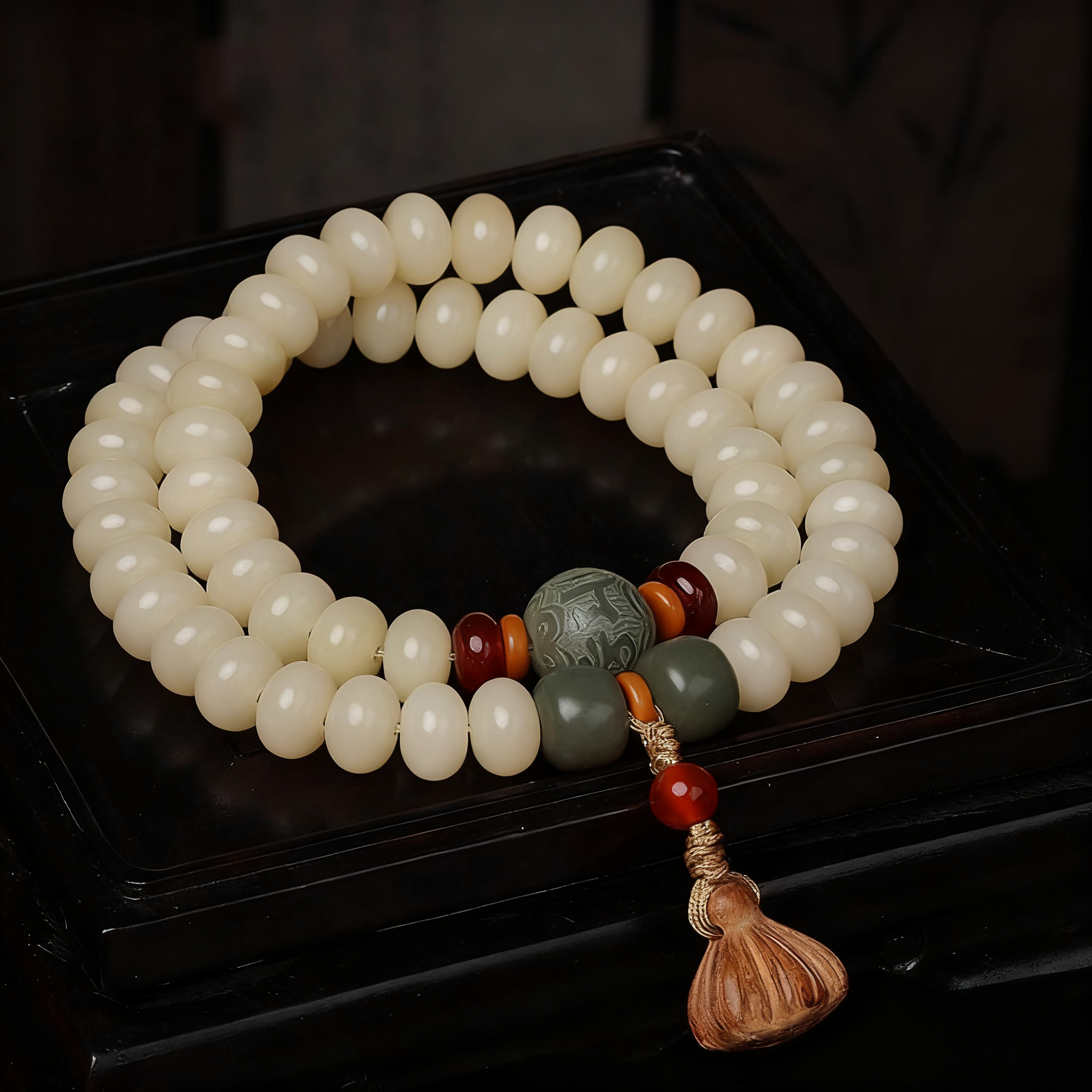 White Bodhi Seed & Lotus Double-Wrap Bracelet